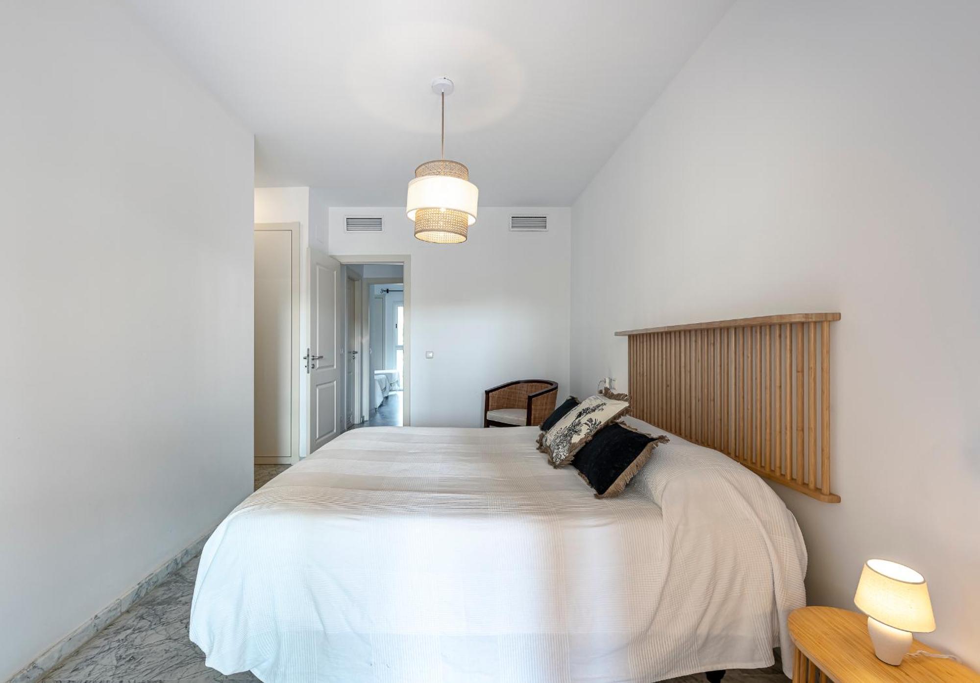 Apartemen Spacious 3 Bedrooms At Brisas Marbella