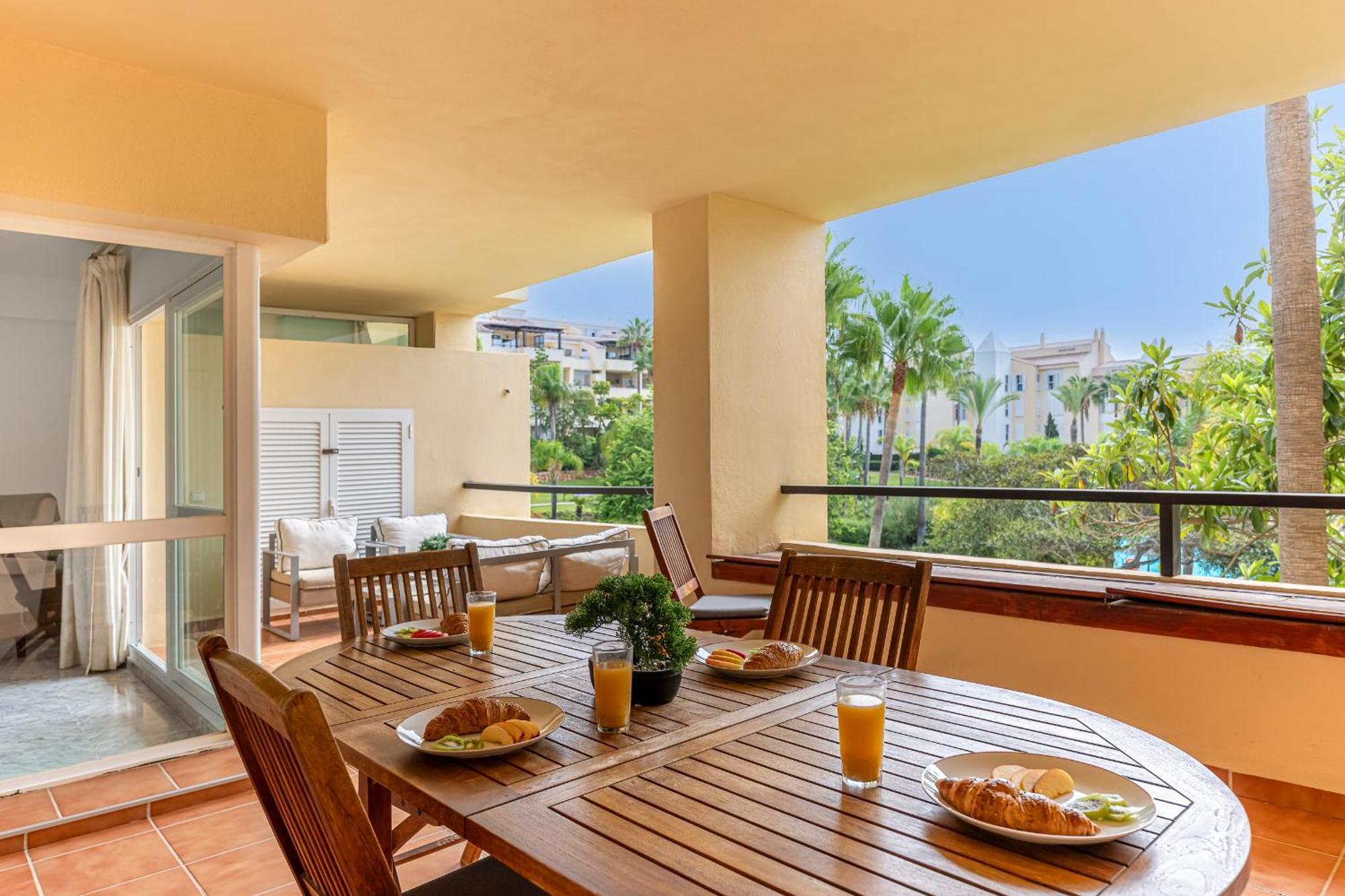 Spacious 3 Bedrooms At Brisas * Marbella