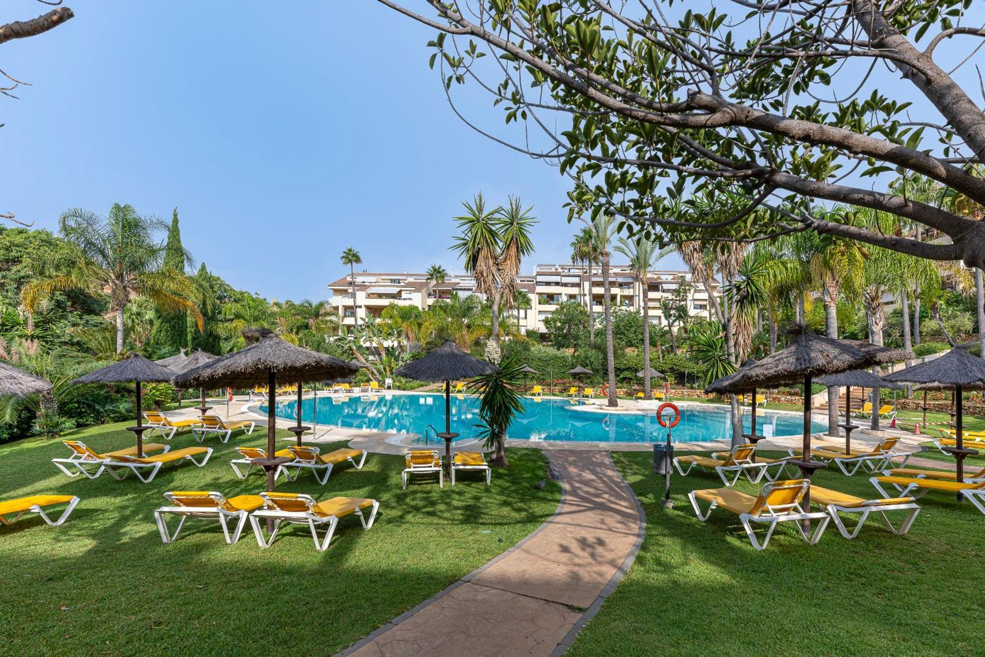 Spacious 3 Bedrooms At Brisas