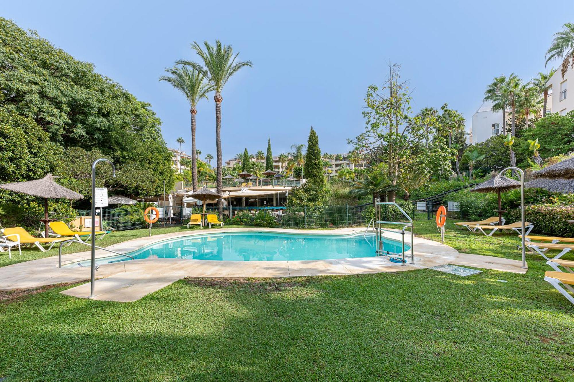 Spacious 3 Bedrooms At Brisas *
